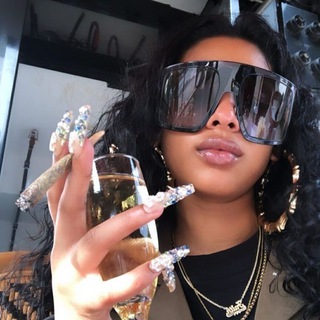 BITCHES VIBE