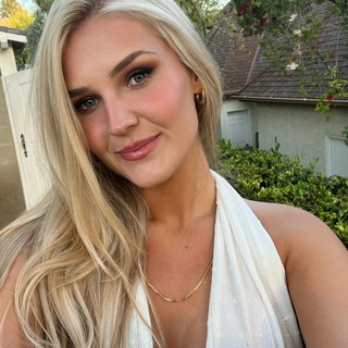 ALLIE_DUNN